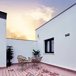 La Terraza De Lulu Little Daire *