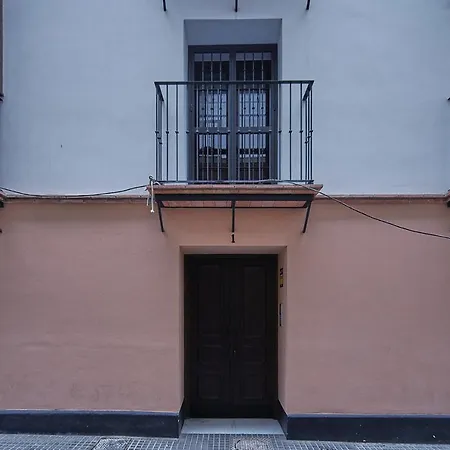 La Terraza De Lulu Little * Καντίζ